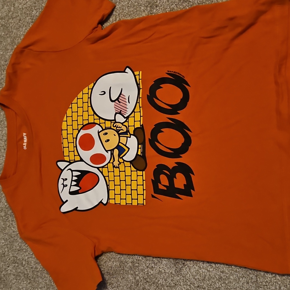 Old Navy Size Medium Orange Halloween TShirt